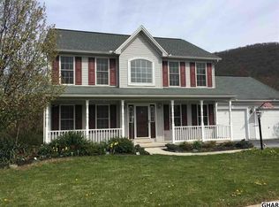 225 Riverview Ter, Dauphin, PA 17018