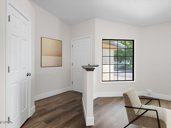4th image of 1716 Canyon Terrace Dr