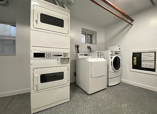 Rented by Corcoran | media 14