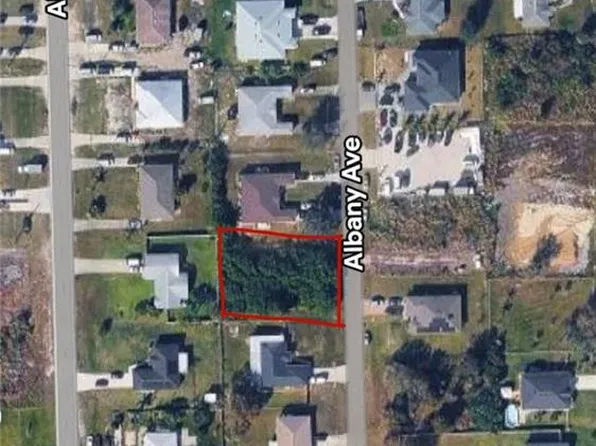 1017 1017/1019 Albany Ave, Lehigh Acres, FL 33971