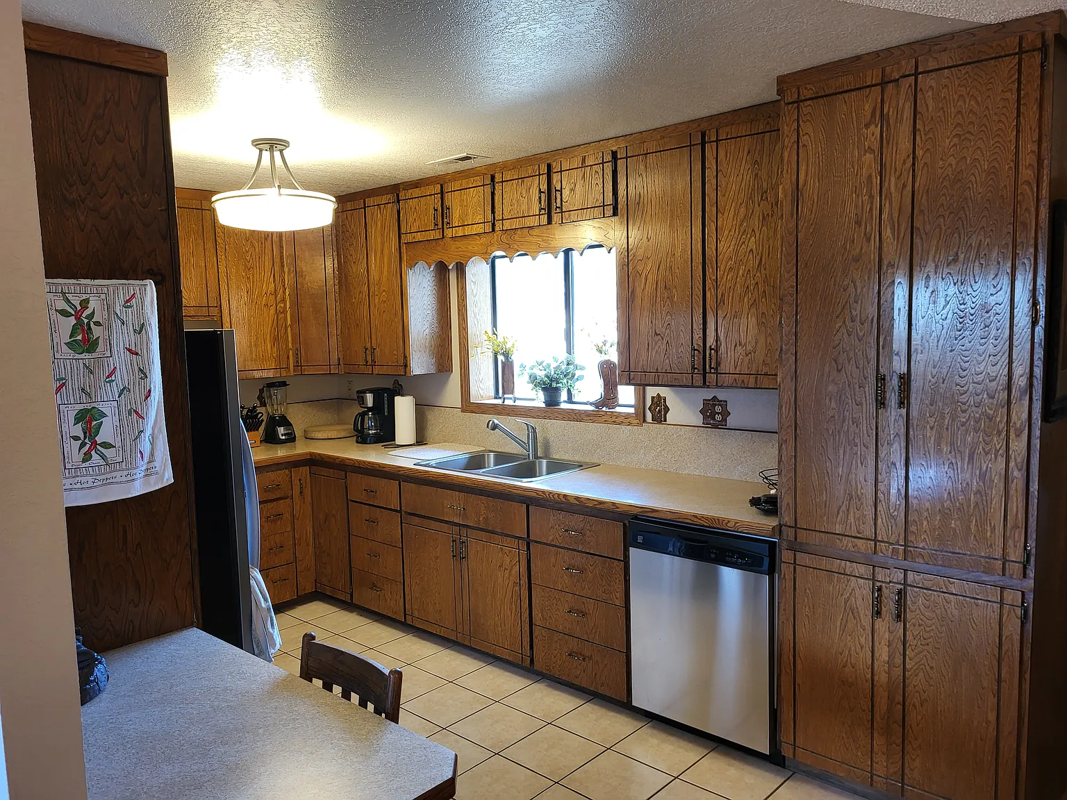 5675 E Burris Ln — Photo 4