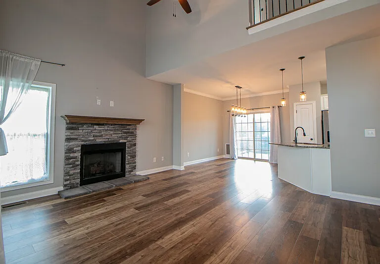 3300 Twelve Oaks Blvd — Photo 2