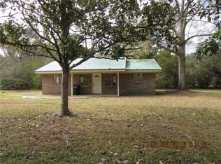 2123 S 14th St, Ocean Springs, MS 39564