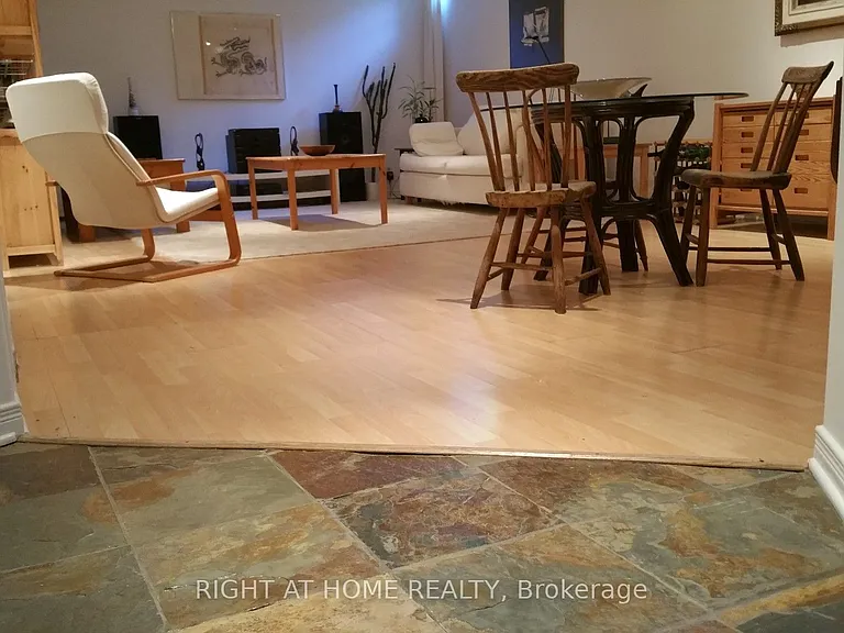 142 Windhurst Dr #B — Photo 11