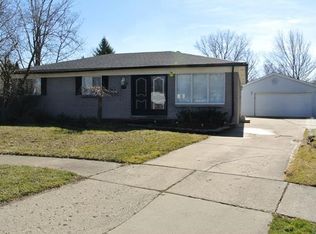 15762 Marcie, Fraser, MI 48026