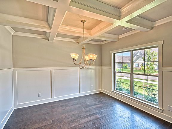 2nd image of 7036 Southgate Dr