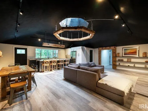 9095 E 850 S, Monterey, IN 46960