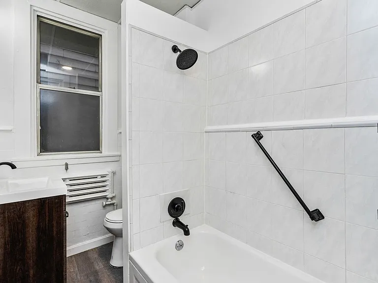 701 Brownsville Rd — Photo 39