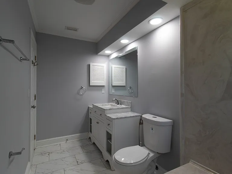 236 Clover Ct — Photo 24