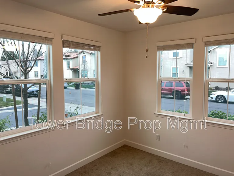 6436 Brando Loop — Photo 5
