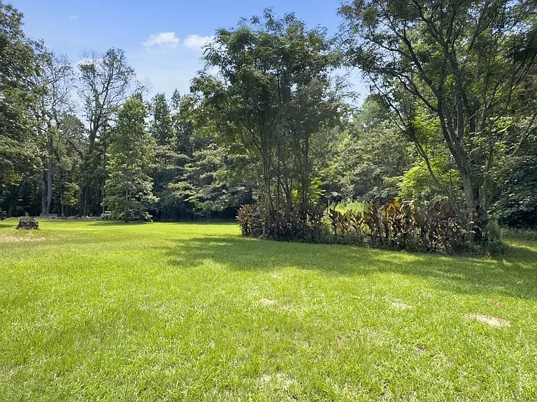 1137 Carter Rd — Photo 21