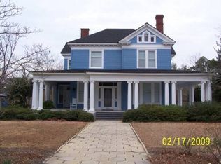 211 W Huckabee St, Mc Rae, GA 31055