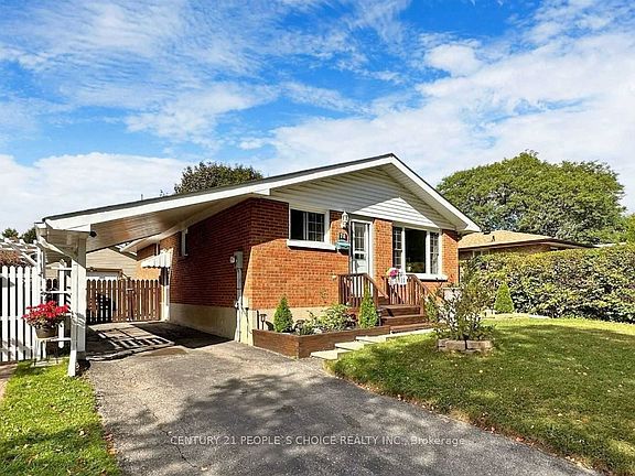 2nd image of 78 Claymore Cres