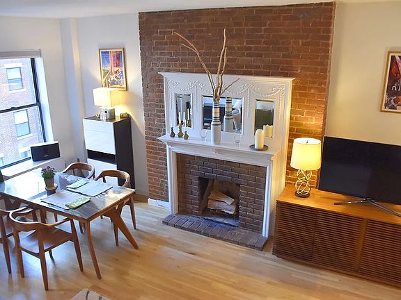 4th image of 259 W 85th St APT 4