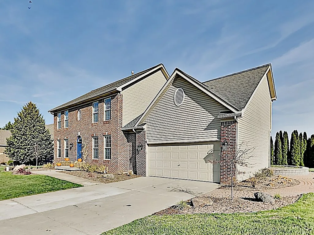 16181 Valcrest Dr photo 1