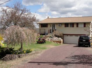 342 Pawnee Dr, Auburn, PA 17922
