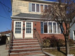 21 5th Ave, East Rockaway, NY 11518