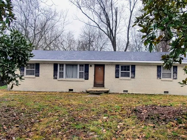 221 Oak Dr, Franklin, TN 37064