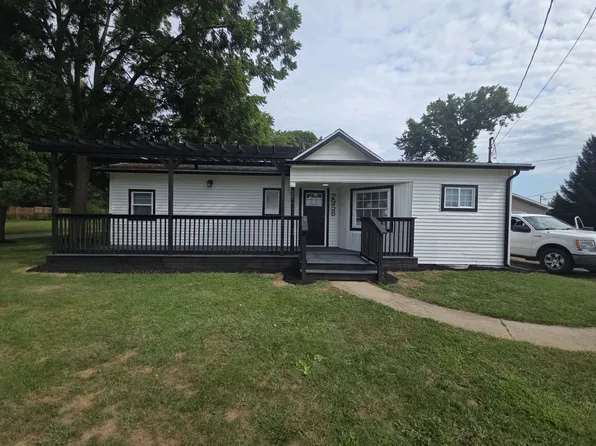 2958 Freyer Rd, Lima, OH 45807