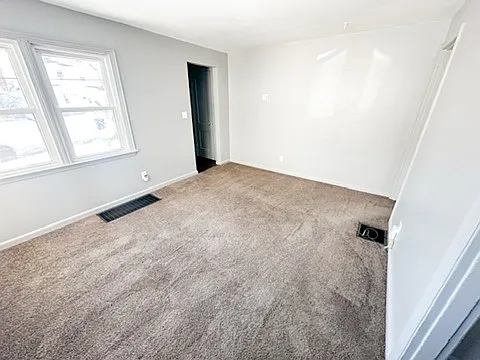 4105 W 2nd St — Photo 2