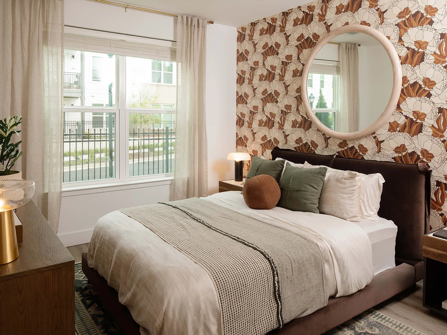 Wayfern Apartments — Photo 4