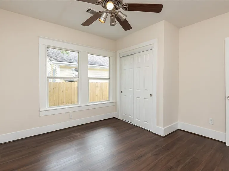 3406 Michigan St — Photo 21