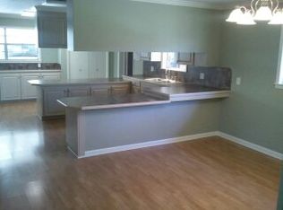 2151 Oakdale Rd, McComb, MS 39648