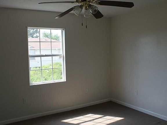 4th image of 5322 Wildair Dr