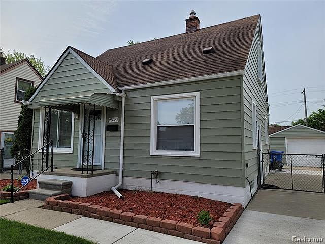 2nd image of 25231 Dartmouth St