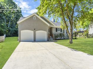 2744 Stowmarket Pl, Charlotte, NC 28216