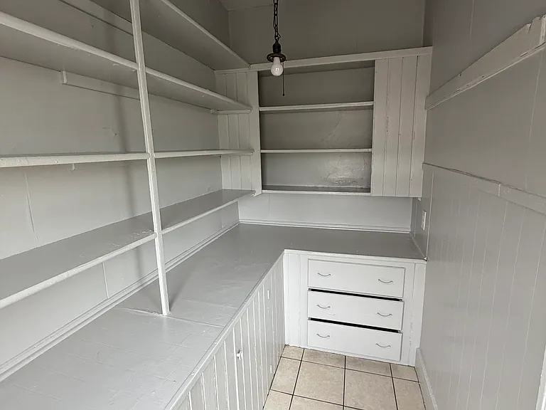 488 Park Ave #3 — Photo 4