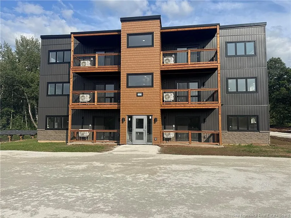 268 Main St #104