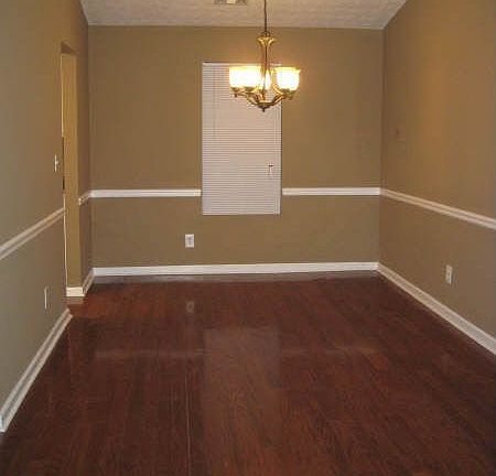 4th image of 6596 Rebecca Lou Ln