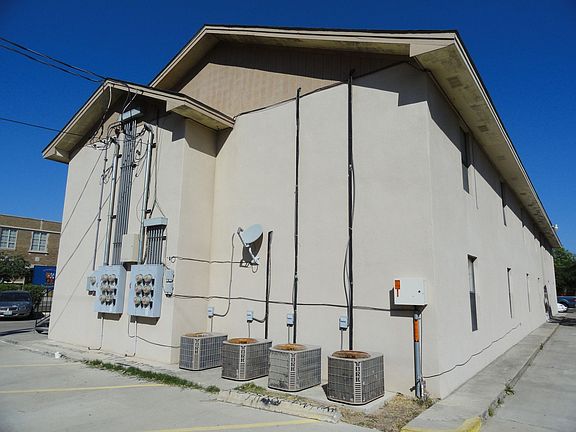 4th image of 418 N 8th Ave