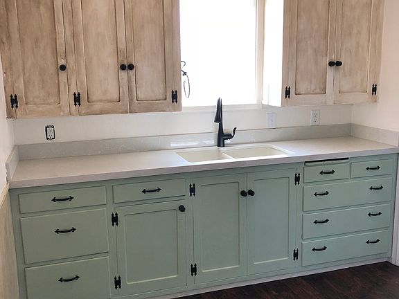 Kitchen counter