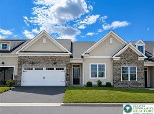 1 Grantarthur Taylor Ct, Whitehall, PA 18052