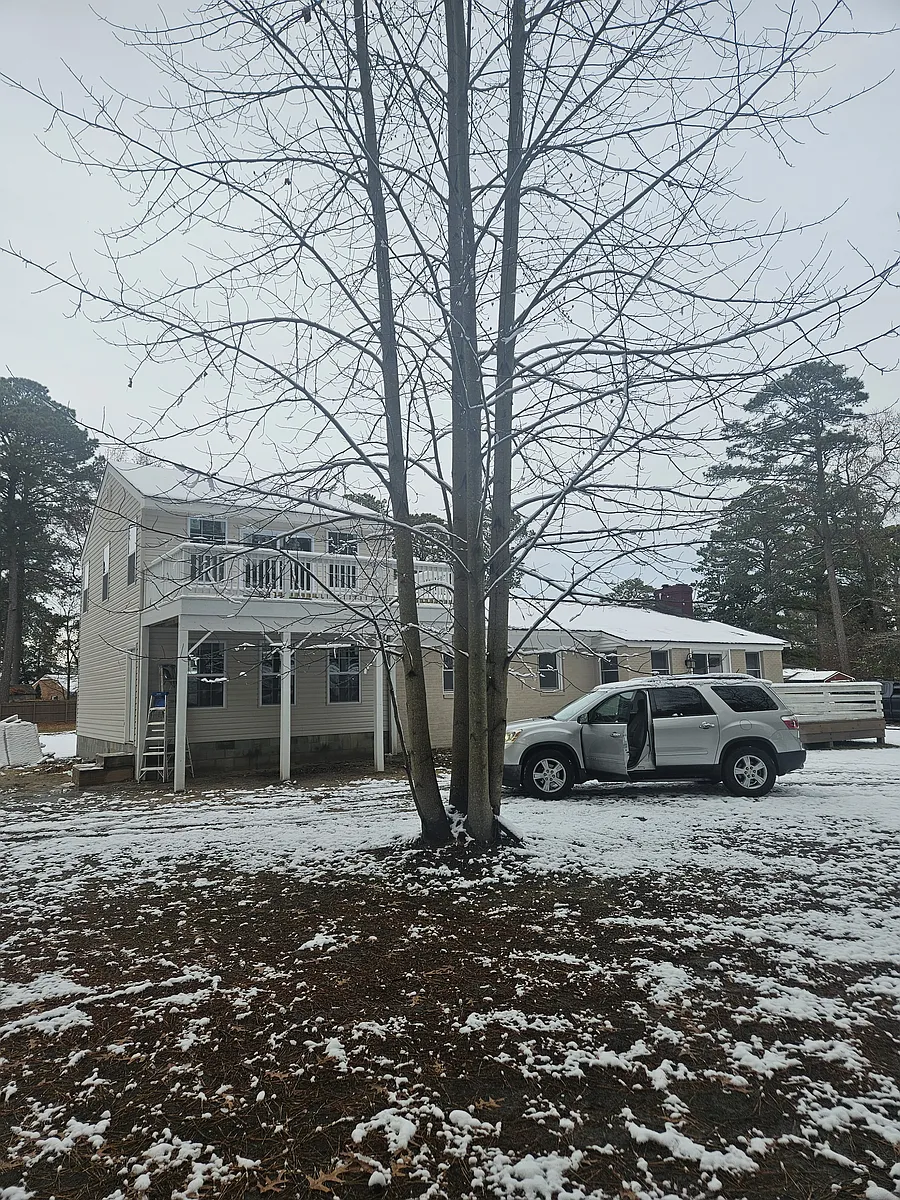 Building Photo - 1742 Azalea Point Rd