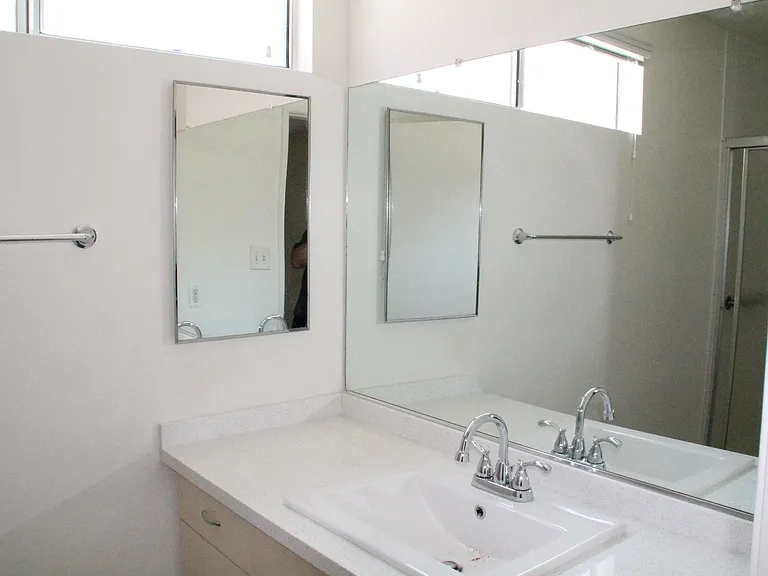 4487 Colbath Ave — Photo 11