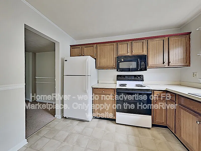 2 bed, 1.5 bath, 1200 sqft, $1,650 — Photo 2