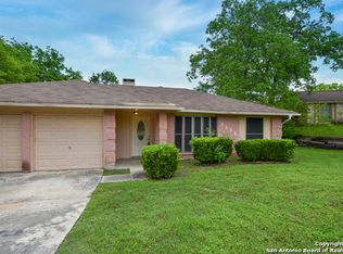 3533 Cliffside Dr, Schertz, TX 78108