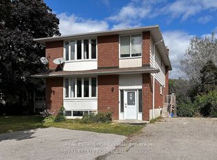 511 Harris Ct #BASEMENT, Whitby, ON L1N 3C6
