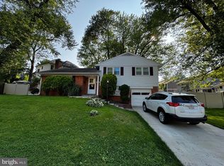 3300 N Harrison St, Arlington, VA 22207