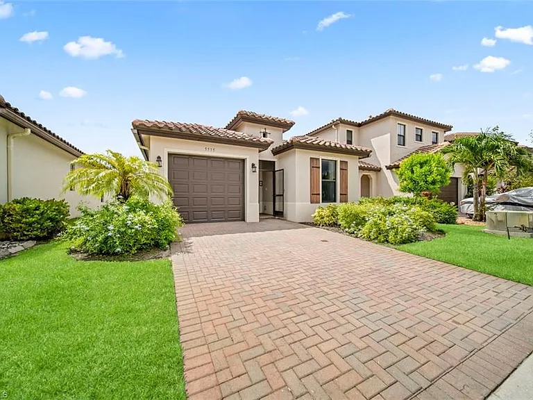 5535 Useppa Dr — Photo 4