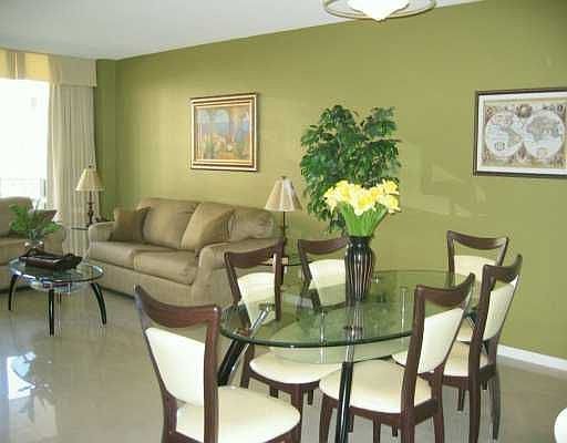 4th image of 5601 Collins Ave APT 519