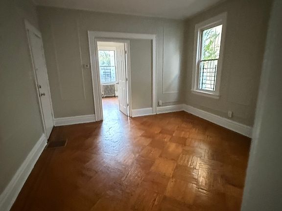 5th image of 258 Munn Ave #1L