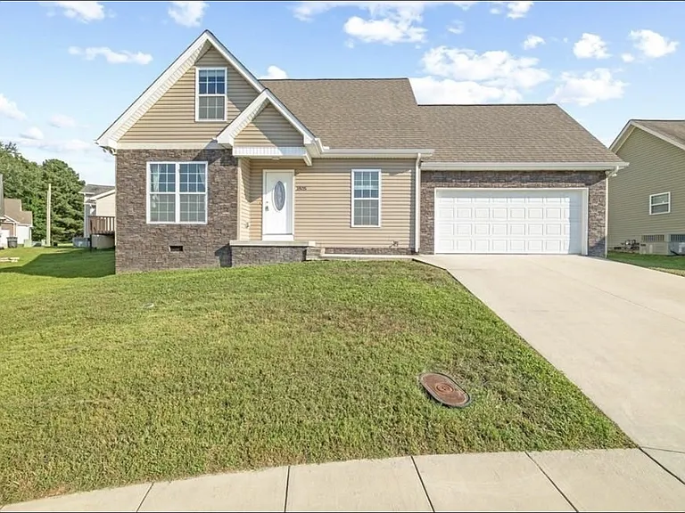 1805 Birdie Ct — Photo 1