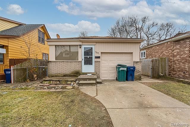 1st image of 1657 Wilson Ave