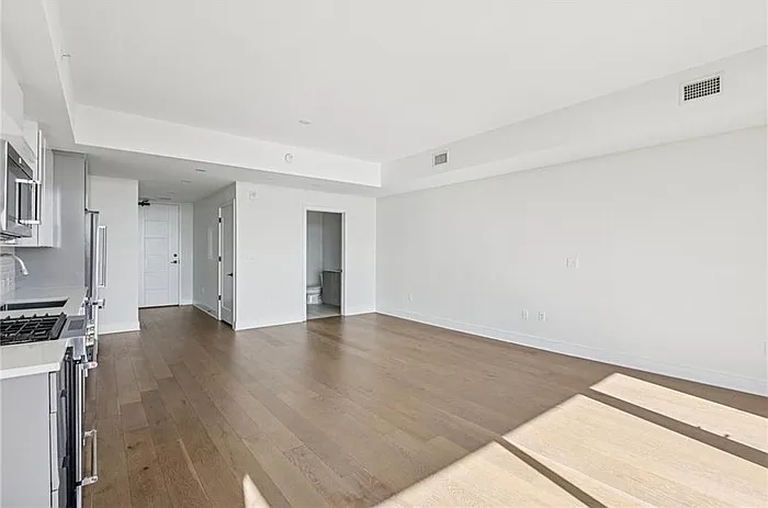 788 W Marietta St NW #311 — Photo 3