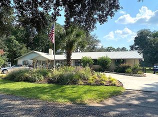 19 Rivers Ct, Beaufort, SC 29907