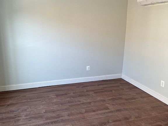 4th image of 3557 Frankford Ave Floor 2
